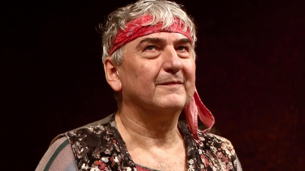 Miroslav Donutil ve hře Sluha dvou pánů (Stavovské divadlo, 2011)
